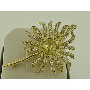 Photo: K18YG DIA BROOCH