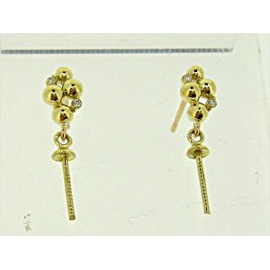 Photo: K18YG DIA EARRING