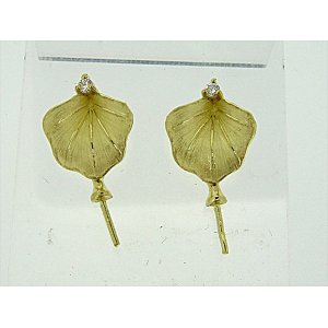 Photo: K18YG DIA EARRING