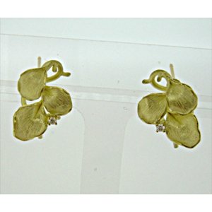 Photo: K18YG DIA EARRING