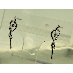 Photo: K18WG　DIA  EARRING