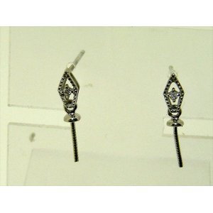 Photo: K18WG　DIA  EARRING